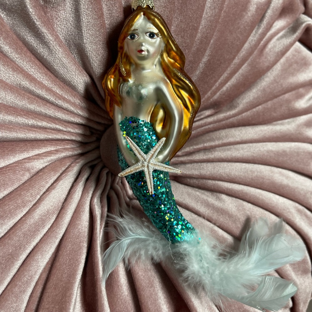 Beach Mermaid 🧜‍♀️ Ornament